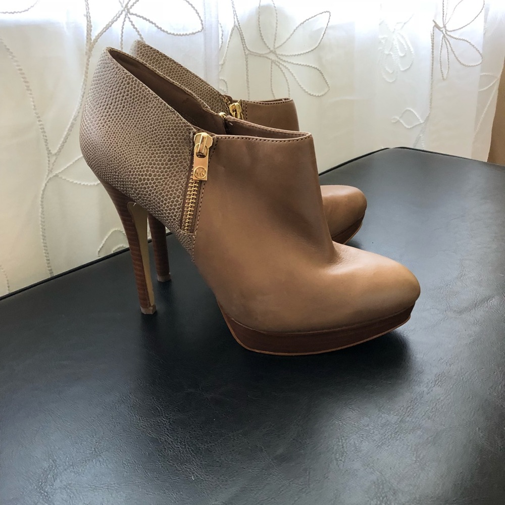 MK Booties